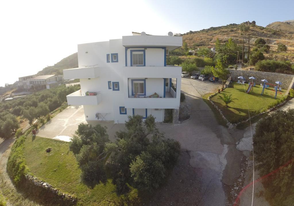 פלאקיאס Galini Apartments מראה חיצוני תמונה
