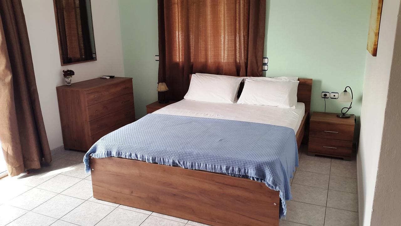 פלאקיאס Galini Apartments מראה חיצוני תמונה